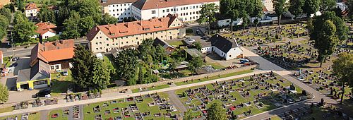 Luftaufnahme Friedhof